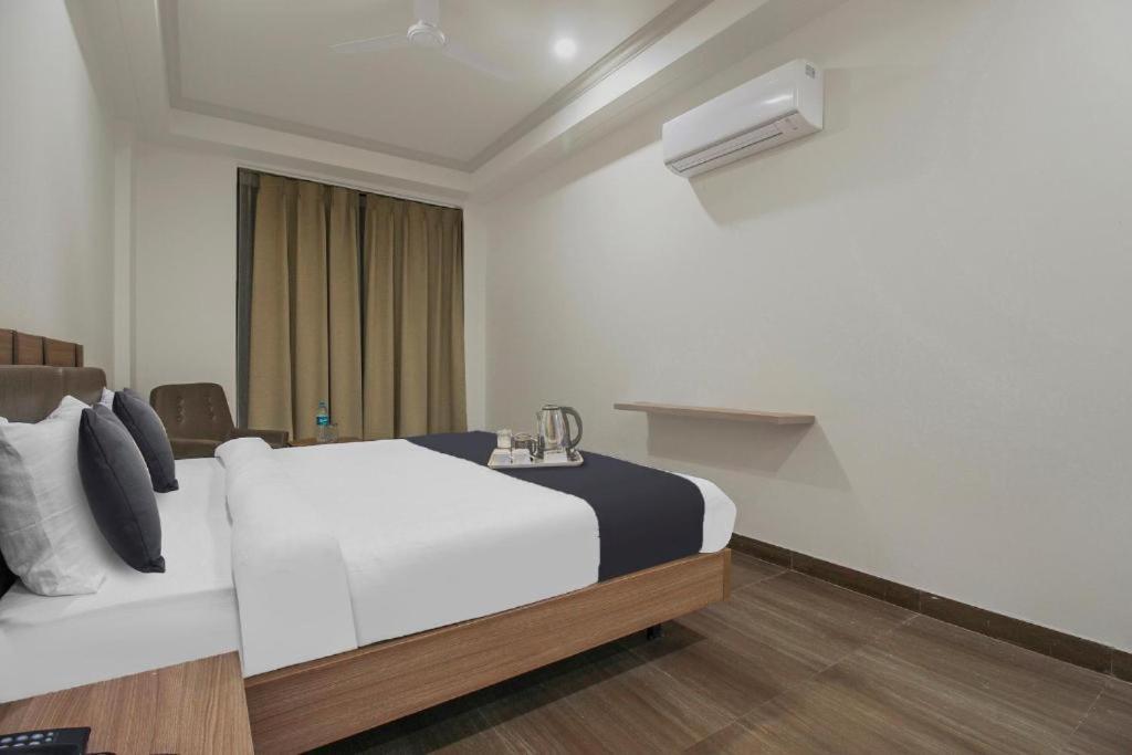 Hotel The Golf 1 Lucknow Eksteriør bilde