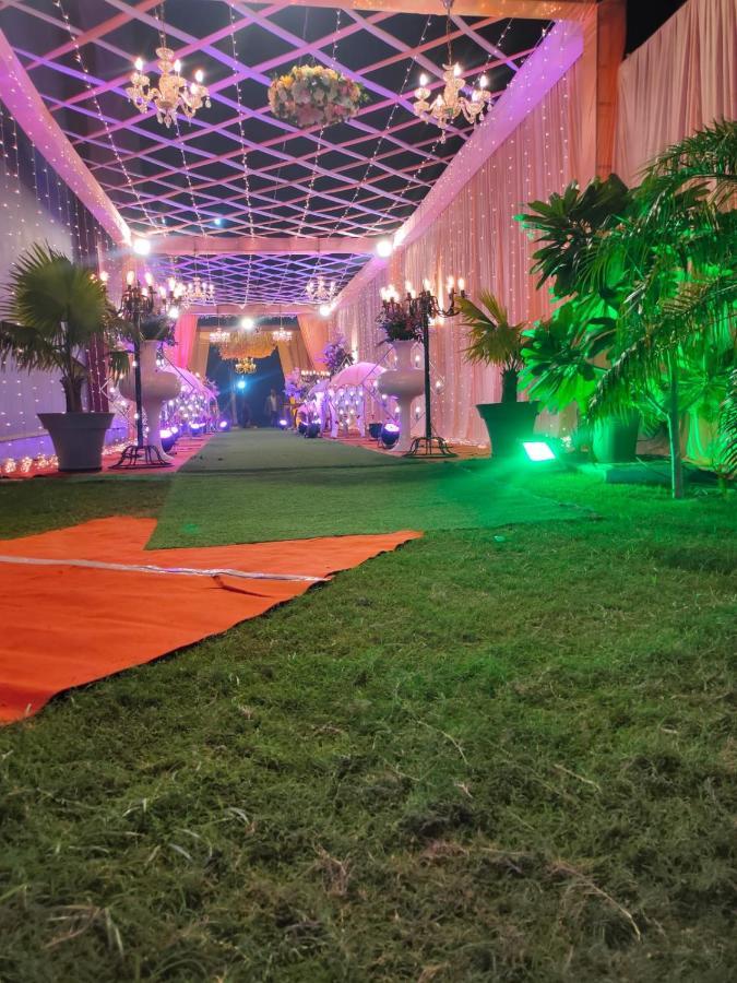 Hotel The Golf 1 Lucknow Eksteriør bilde